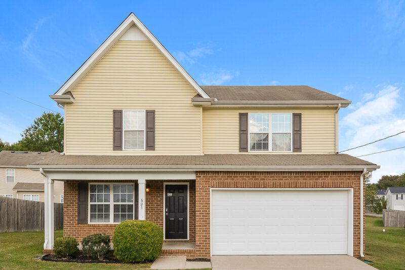2,320/Mo, 605 Homey Ct Antioch, TN 37013 External View