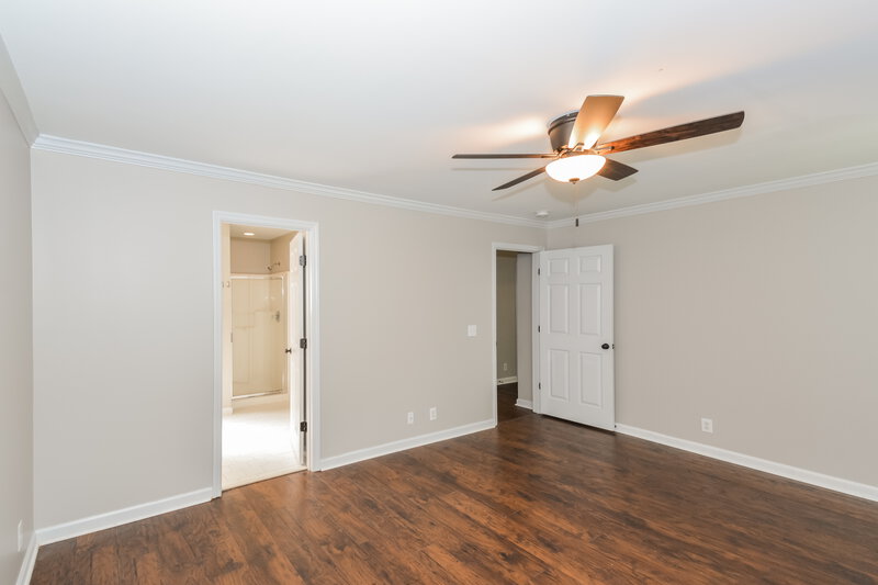 2,800/Mo, 6553 Broken Bow Dr Antioch, TN 37013 Main Bedroom View 2