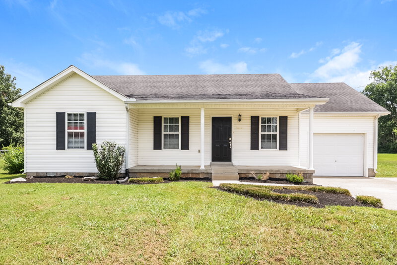 2,035/Mo, 1915 Steaford Ct Murfreesboro, TN 37127 External View