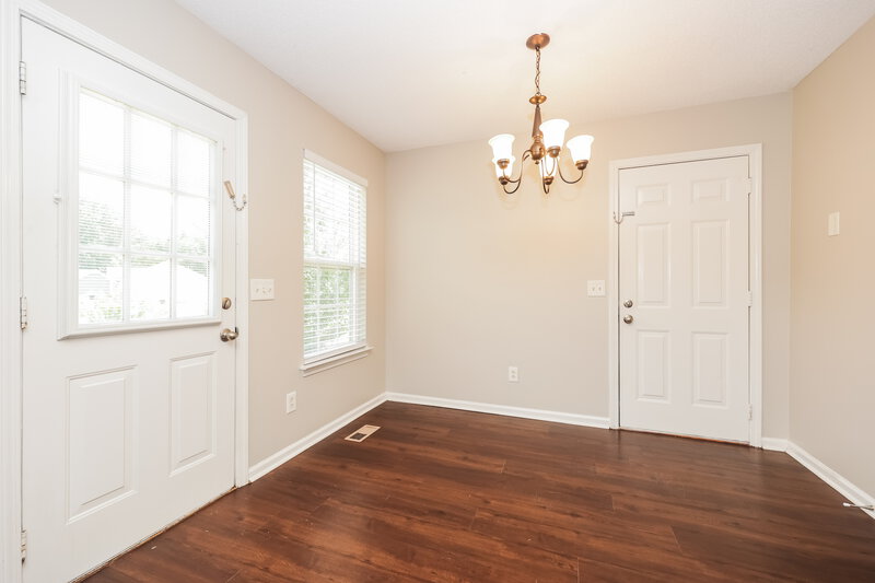 2,035/Mo, 1915 Steaford Ct Murfreesboro, TN 37127 Dining Room View
