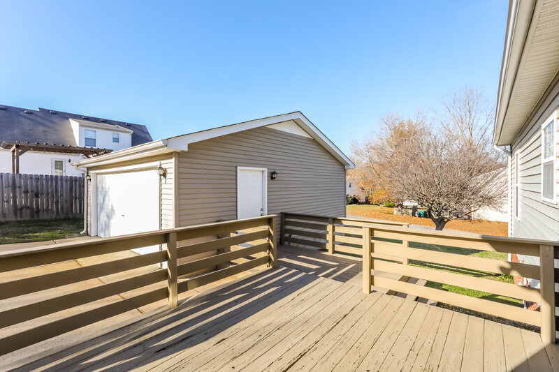 2,080/Mo, 2831 Maple Cir Thompsons Station, TN 37179 Rear View