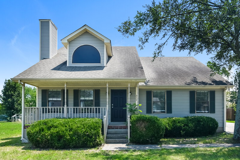 2,310/Mo, 312 Pine Ridge Ln La Vergne, TN 37086 External View