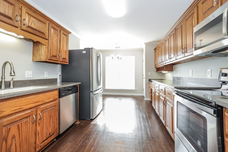 2,580/Mo, 806 Bristol Dr Smyrna, TN 37167 Kitchen View