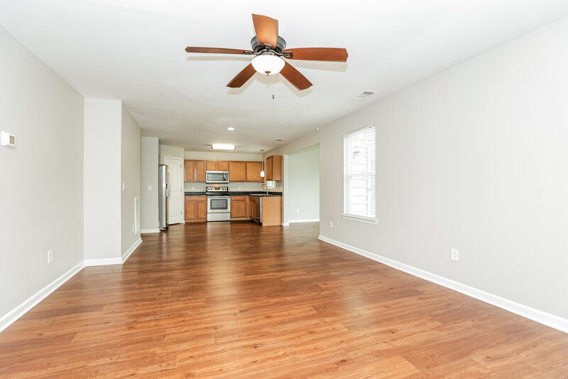 2,255/Mo, 2928 Weston Blvd Murfreesboro, TN 37128 Living Room View