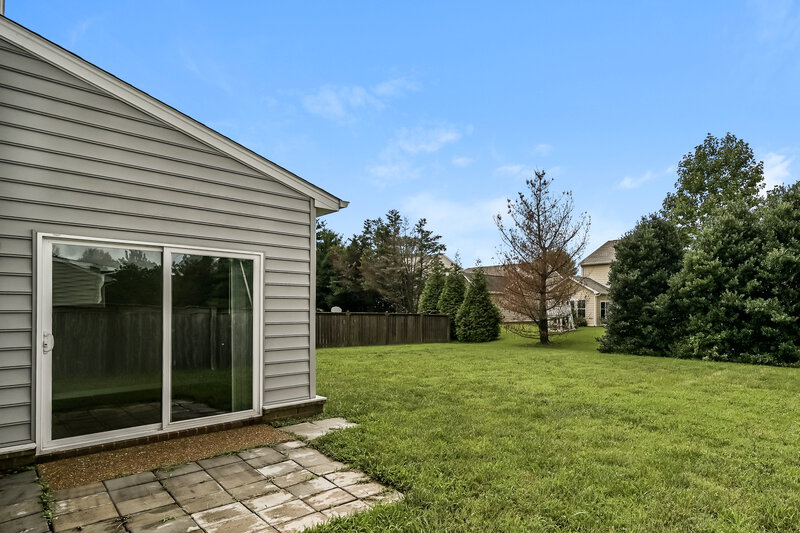 2,150/Mo, 2928 Weston Blvd Murfreesboro, TN 37128 Rear View 2