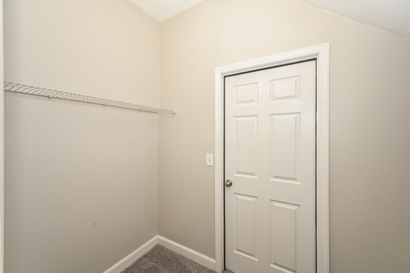 2,335/Mo, 2834 Wellington Pl Murfreesboro, TN 37128 Walk In Closet View