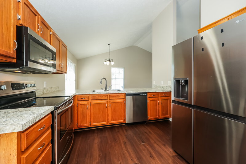 2,105/Mo, 5712 Cedar Ash Crossing Antioch, TN 37013 Kitchen View 2