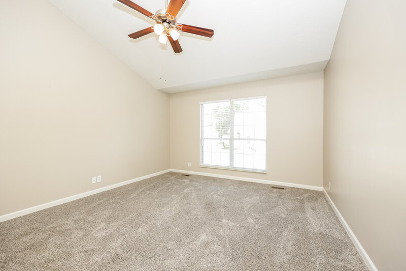 2,105/Mo, 5712 Cedar Ash Crossing Antioch, TN 37013 Main Bedroom View 2