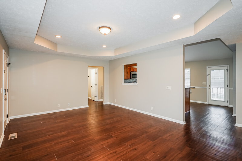 2,195/Mo, 634 Woodland Hills Dr La Vergne, TN 37086 Living Room View