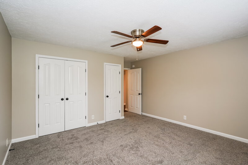 2,195/Mo, 634 Woodland Hills Dr La Vergne, TN 37086 Bedroom View 2