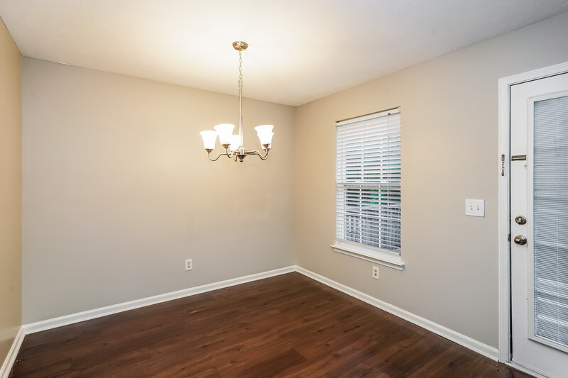 2,230/Mo, 712 Holland Ridge Dr La Vergne, TN 37086 Dining Room View