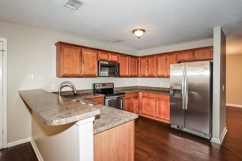 2,230/Mo, 712 Holland Ridge Dr La Vergne, TN 37086 Kitchen View