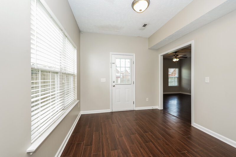 2,180/Mo, 434 Tulane Ct Murfreesboro, TN 37128 Dining Room View 2