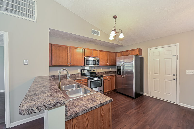 1,940/Mo, 3110 Swilly Ct Murfreesboro, TN 37128 Kitchen View