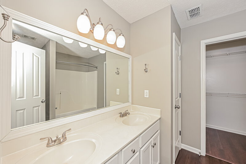 1,940/Mo, 3110 Swilly Ct Murfreesboro, TN 37128 Main Bathroom View