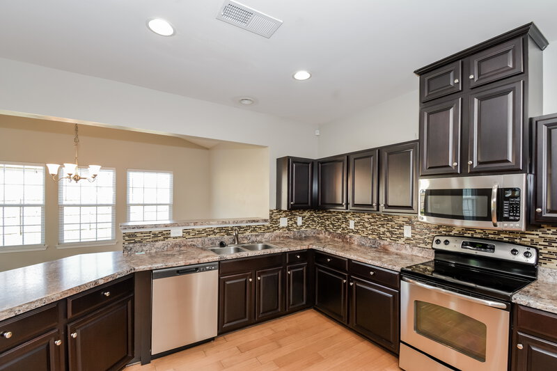 3,180/Mo, 2016 Kingston Pl Spring Hill, TN 37174 Kitchen View