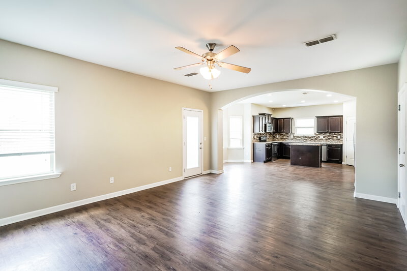 2,520/Mo, 8005 Lakota Ct Spring Hill, TN 37174 Living Room View