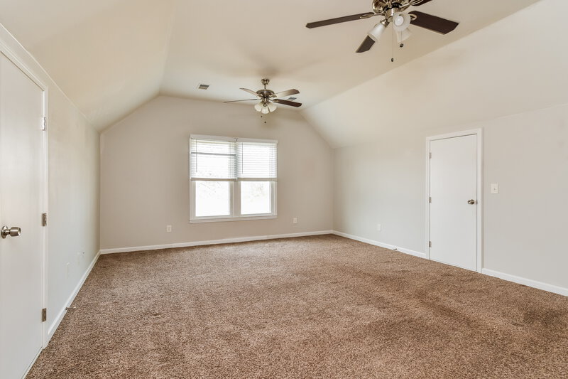 2,365/Mo, 5333 Roxborough Pass Hermitage, TN 37076 Family Room View