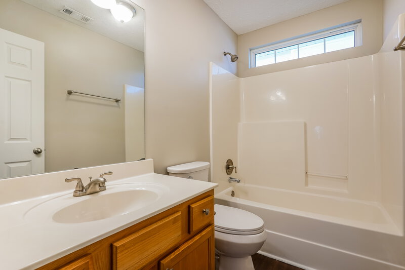 1,985/Mo, 7128 Legacy Dr Antioch, TN 37013 Bathroom View