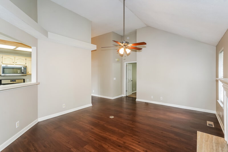 2,060/Mo, 914 Celeste Ct Mt Juliet, TN 37122 Living Room View