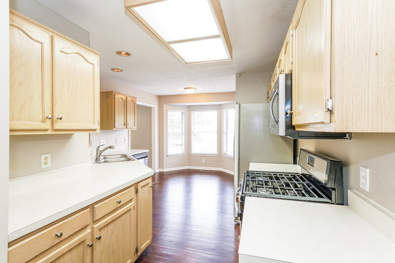 2,060/Mo, 914 Celeste Ct Mt Juliet, TN 37122 Kitchen View