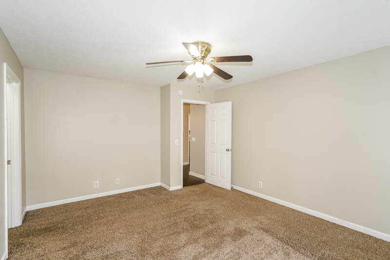 2,060/Mo, 914 Celeste Ct Mt Juliet, TN 37122 Main Bedroom View