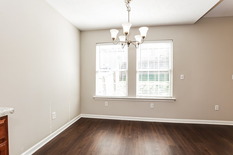 1,765/Mo, 127 Berele Shepsele Ln La Vergne, TN 37086 Dining Room View
