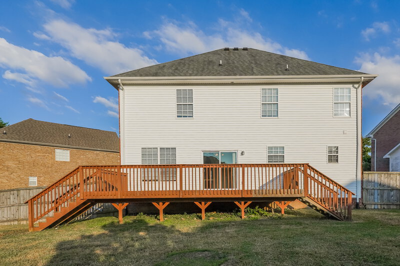 2,745/Mo, 105 Latham Ct Hendersonville, TN 37075 Rear View
