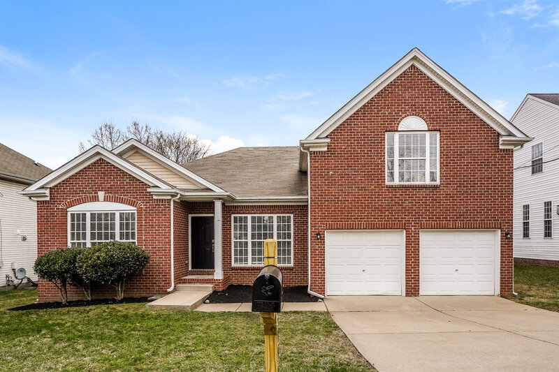 2,350/Mo, 3153 Skinner Dr Antioch, TN 37013 External View