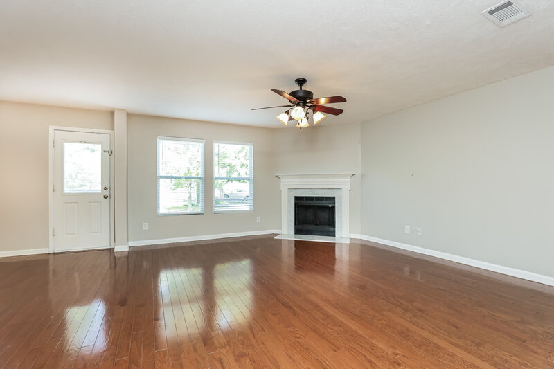 4,130/Mo, 227 Elderberry Way Murfreesboro, TN 37128 Living Room View