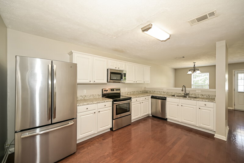 2,825/Mo, 227 Elderberry Way Murfreesboro, TN 37128 Kitchen View