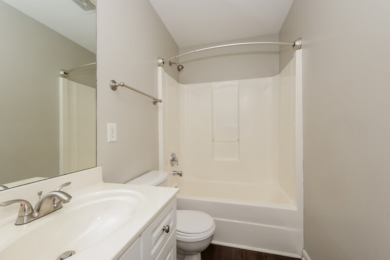 2,770/Mo, 2214 Cardiff Ln Mt Juliet, TN 37122 Bathroom View 2