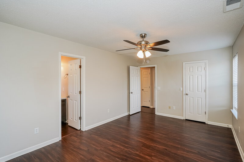 1,775/Mo, 306 Hank Aaron Cv La Vergne, TN 37086 Main Bedroom View