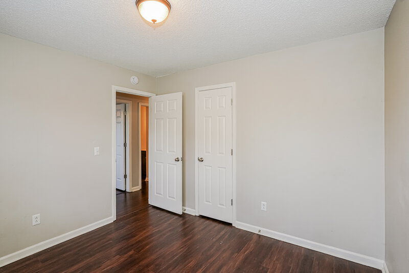 1,775/Mo, 306 Hank Aaron Cv La Vergne, TN 37086 Bedroom View 3