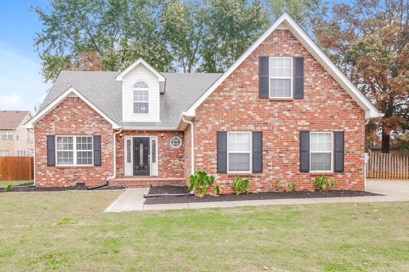 2,475/Mo, 1924 Pennington Dr Murfreesboro, TN 37129 External View