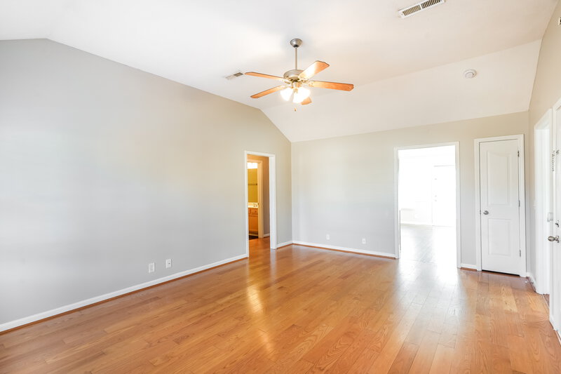 1,895/Mo, 8009 Maggie Ct Antioch, TN 37013 Living Room View 2