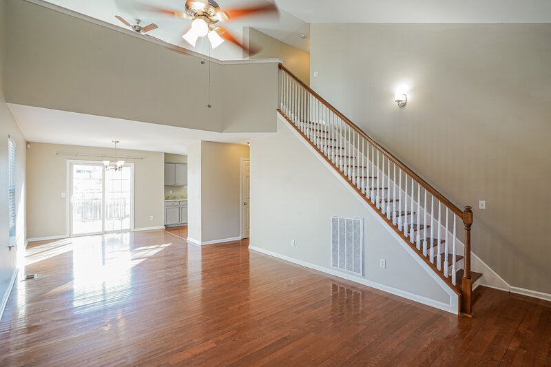 2,635/Mo, 126 Sumner Meadows Ln Hendersonville, TN 37075 Living Room View