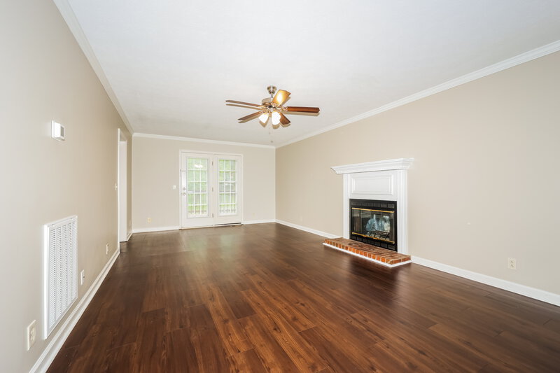 2,370/Mo, 603 McGivney Ct Smyrna, TN 37167 Living Room View 2
