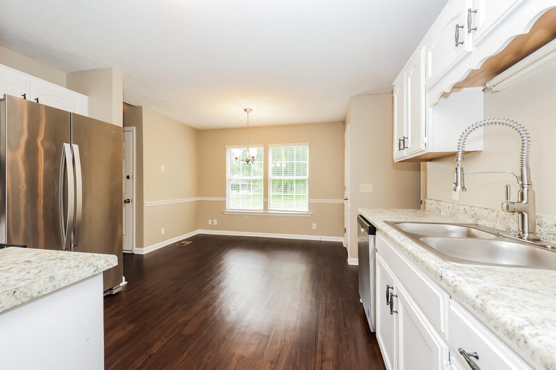 2,370/Mo, 603 McGivney Ct Smyrna, TN 37167 Kitchen View