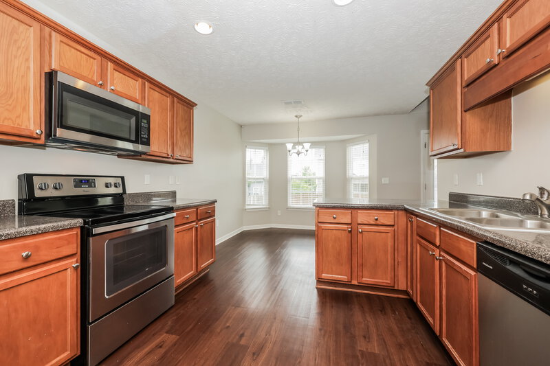 2,350/Mo, 4020 Sequoia Trl Spring Hill, TN 37174 Misc View 6