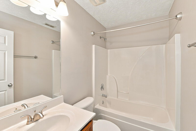 2,335/Mo, 4020 Sequoia Trl Spring Hill, TN 37174 Bathroom View