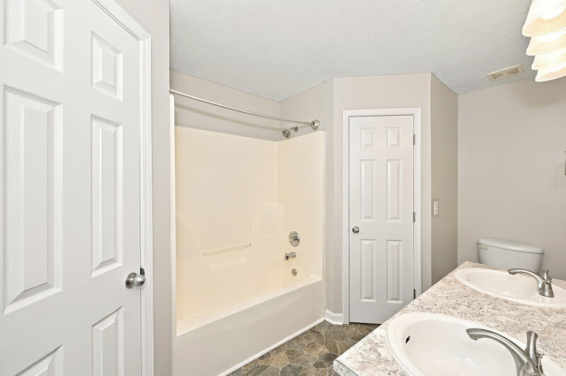 2,180/Mo, 715 Whispering Breeze Mt Juliet, TN 37122 Primary Bathroom View