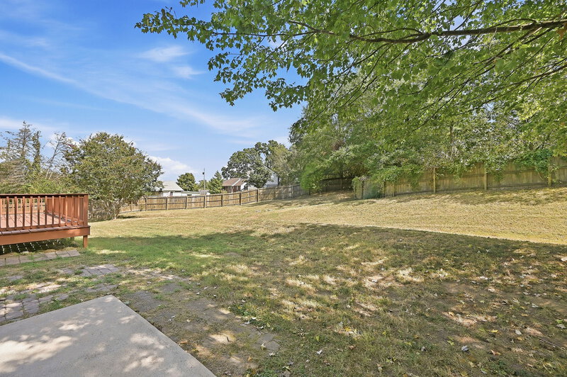 2,180/Mo, 715 Whispering Breeze Mt Juliet, TN 37122 Backyard View