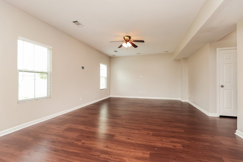 2,285/Mo, 2011 Kingston Pl Spring Hill, TN 37174 Living Room View