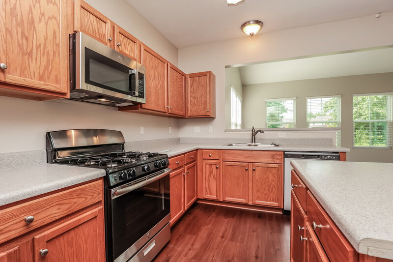 2,285/Mo, 2011 Kingston Pl Spring Hill, TN 37174 Kitchen View