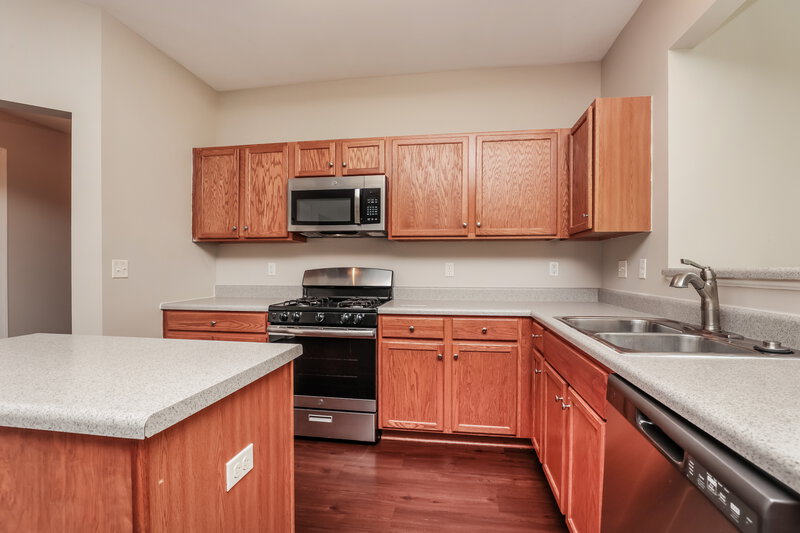 2,285/Mo, 2011 Kingston Pl Spring Hill, TN 37174 Kitchen View 2