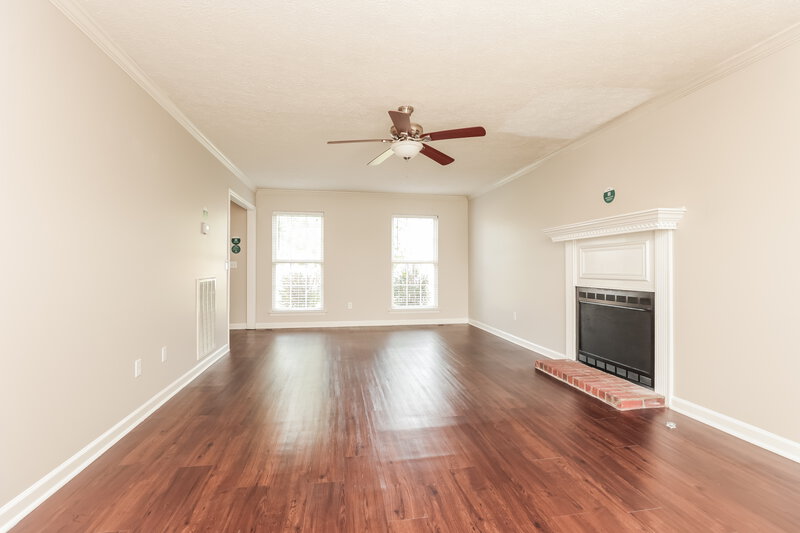 3,330/Mo, 1004 Don Blair Dr Smyrna, TN 37167 Living Room View