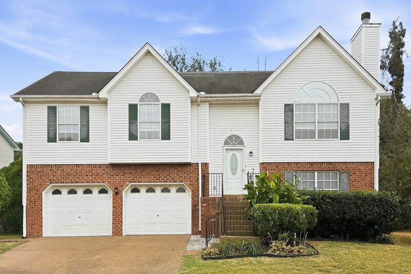 2,305/Mo, 3261 Clapham Rd Antioch, TN 37013 External View