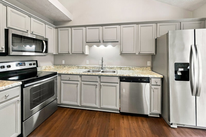 2,305/Mo, 3261 Clapham Rd Antioch, TN 37013 Kitchen View