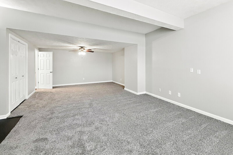 2,305/Mo, 3261 Clapham Rd Antioch, TN 37013 Basement View 2